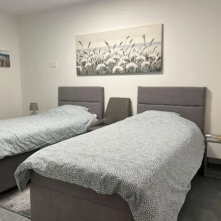 Labpark Relax Apartment Melano Exterior photo